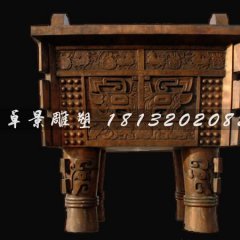 大連星海國(guó)際游樂(lè)場(chǎng)銅鼎4米高