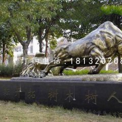 開(kāi)荒牛銅雕，校園銅牛雕塑