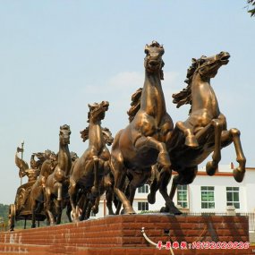 太陽(yáng)神阿波羅雕塑